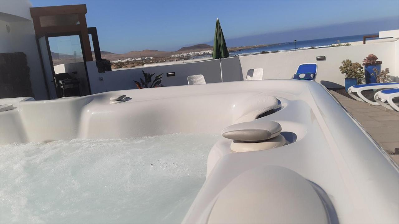La Belle Vie Villa Famara Eksteriør bilde