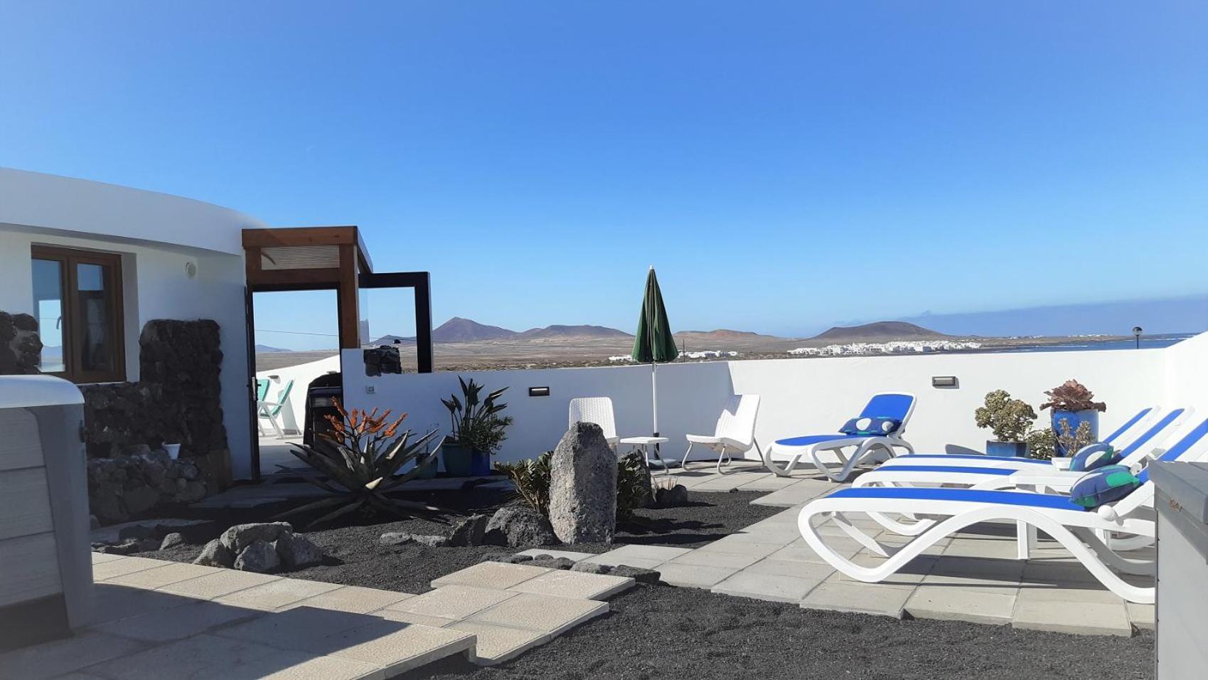 La Belle Vie Villa Famara Eksteriør bilde